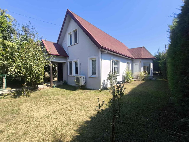 ARİFİYE ARİFBEY'DE 310 M² ARSA İÇİNDE I BAHÇELİ MÜSTAKİL VİLLA
