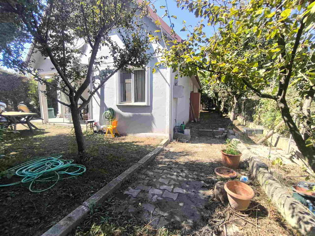 ARİFİYE ARİFBEY'DE 310 M² ARSA İÇİNDE I BAHÇELİ MÜSTAKİL VİLLA
