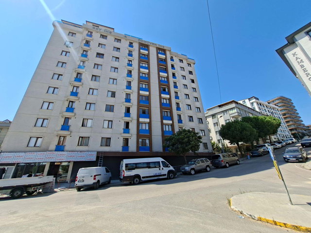 PENDİK GÖZDAĞI CADDE/MİNİBÜS YOLU ÜZERİ 130 M2 3+1 SATILIK DAİRE