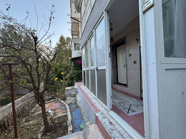 ÇİĞLİ EGEKENT'DE EŞYALI 1+1 KİRALIK DAİRE