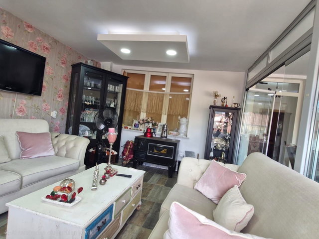 RE/MAX MOD'DAN AKARBAŞI MAH. ATATÜRK CD. YAKINI 3+1 DUBLEKS