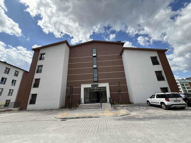 İZMİT SEPETÇİ TOKİ KONUTLARI KİRALIK 2+1 DAİRE