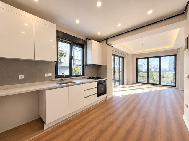 KADIKÖY KOZYATAĞI 'NDA SIFIR BİNADA YERDEN ISITMALI SATILIK 2+1 DAİRE