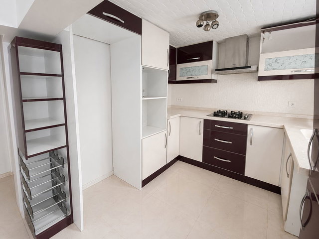BATIKENT İNÖNÜ MAHALLESİ'NDE YENİLENMİŞ , MASRAFSIZ , SATILIK 3+2 TRIPLEKS VILLA
