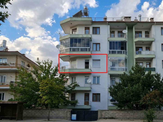 REMAX DEM'DEN KAZIM KARABEKİR MAH 'DE CADDEÜSTÜ FIRSAT 3+1 DAİRE