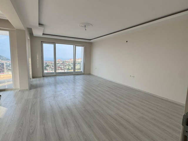 GİRESUN MERKEZ SELDEĞİRMENİ’NDE PANORAMA EVLERİ’NDE 3+1 | 165 M² NET | 7. KAT