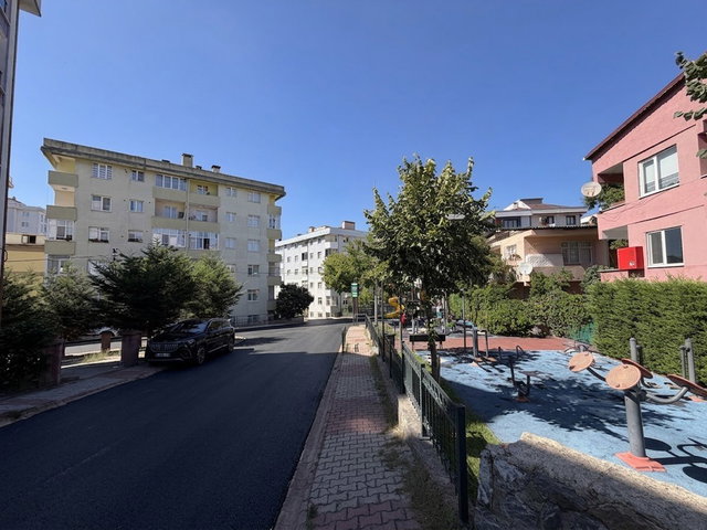 NECİP FAZIL MAH. DE SATILIK GENİŞ 2+1 DAİRE