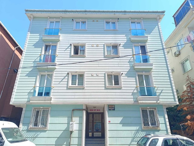 REMAX ASHILL ÜMRANIYE ARMAĞANEVLER MAHALLESI 2+1 SATILIK DAIRE