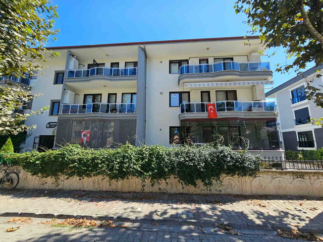 YALOVA REMAX 'DAN ADNAN MENDERES MAH.'DE SATILIK 3+1