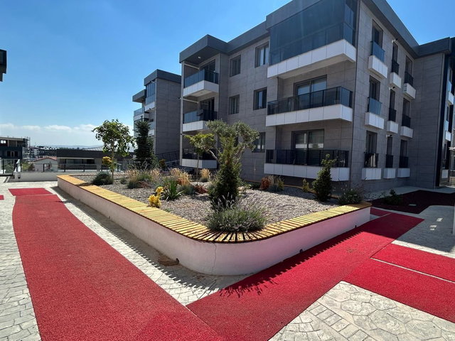 İNCEK TAŞPINARDA ELMAS ADA SİTESİNDE 1+1 KİRALIK DAİRE