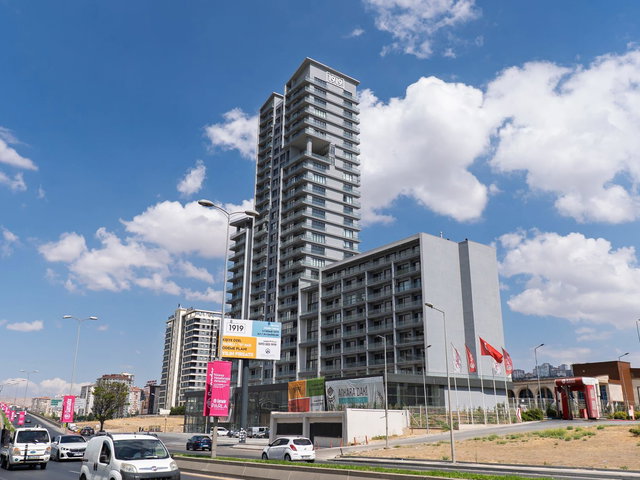 ANADOLU 1919 'DA BULVAR CEPHE SATILIK 1+1 DAİRE