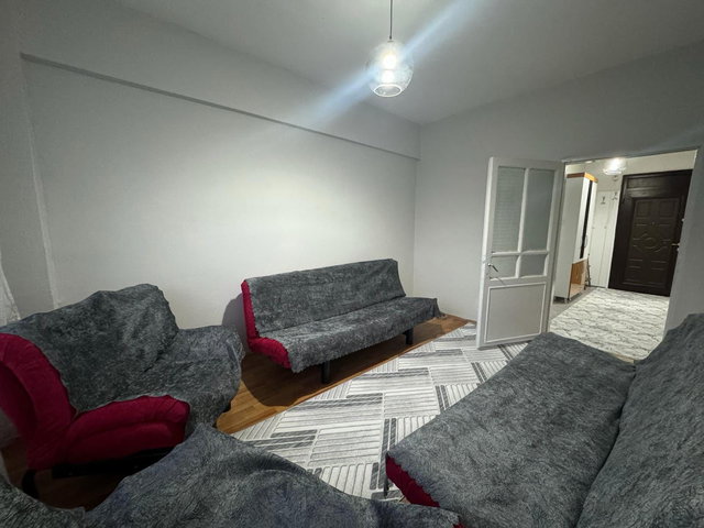 ÇARŞI MERKEZDE FULL  EŞYALI  3+1 AİLEYE UYGUN ARAKAT TEMİZ DAİRE
