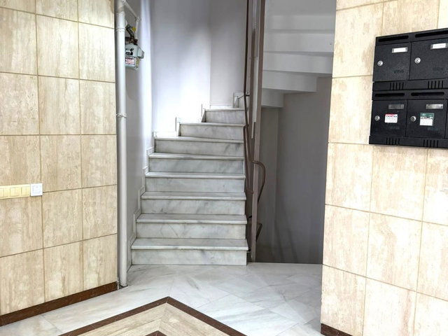 BOSTANCI'DA BAĞDAT CADDESI'NE ILK PARALELDE, 130M2 NET, KATTA TEK, DENIZ MANZARALI 3+1