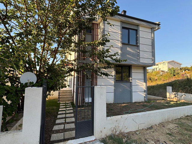 ÇINARCIK ÇALICA KÖYÜN DE FULL KAPANMAZ DENİZ MANZARALI 8+3 LÜKS MÜSTAKİL VİLLA