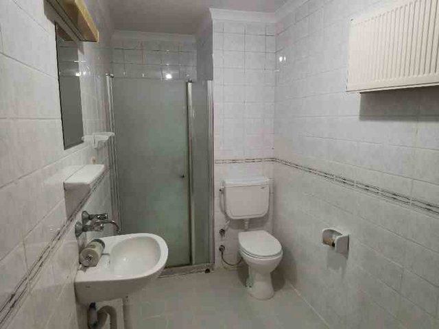 İZMİT’TE SİTE İÇİNDE 3+1 | 120 M² BRÜT | MERKEZİ ISITMA (PAY ÖLÇER) | BOŞ & EŞYASIZ