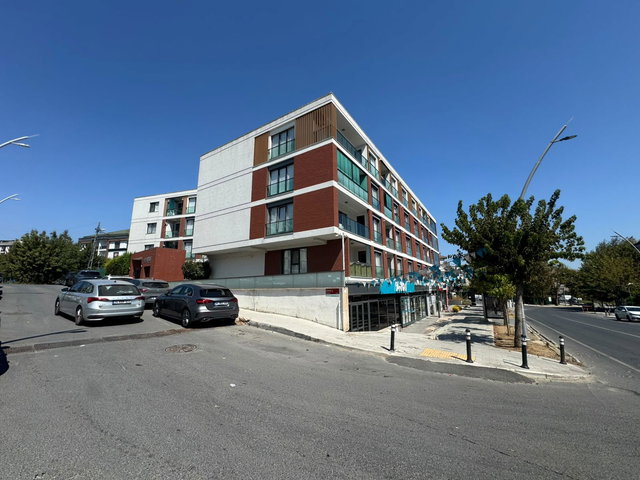 LOTUS MİMAROBA SİTESİ’NDE 4+1 | 184 M² BRÜT | 3 CEPHELİ | 2 BANYOLU KİRALIK DAİRE