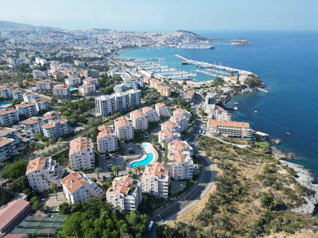 KUŞADASI,AKYAR KONAKLARI,KİRALIK GENİŞ DAİRE