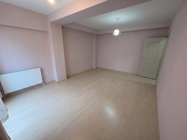 ÜSKÜDAR KÜPLÜCE'DE 2+1  BOĞAZ MANZARALI | ÇİFT BALKONLU KİRALIK DAİRE