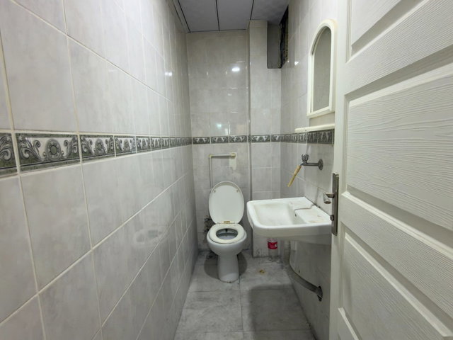 KİRALIK 2+1 DAİRE GAZİ CADDESİNE CEPHE
