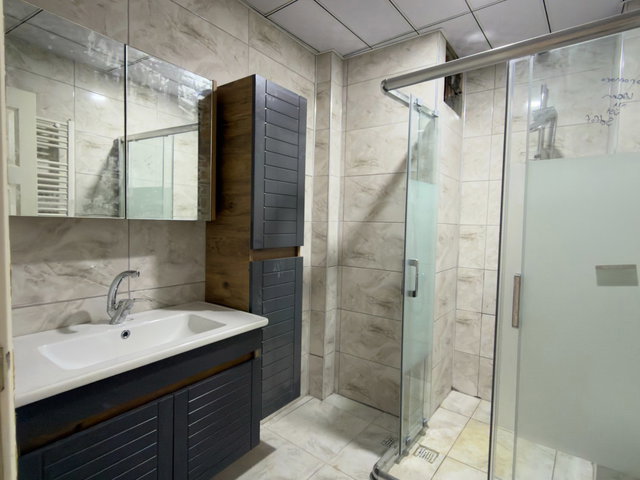 KİRALIK 2+1 DAİRE GAZİ CADDESİNE CEPHE