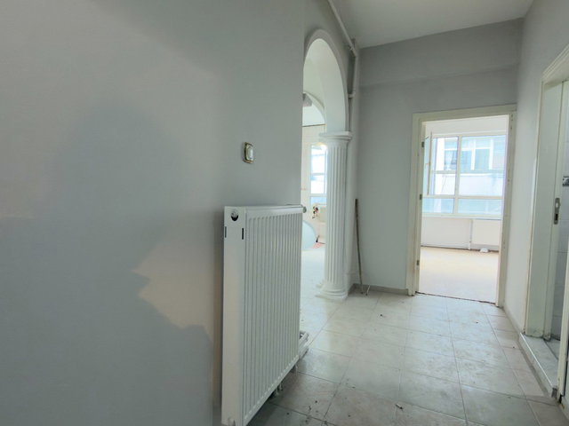 KİRALIK 2+1 DAİRE GAZİ CADDESİNE CEPHE