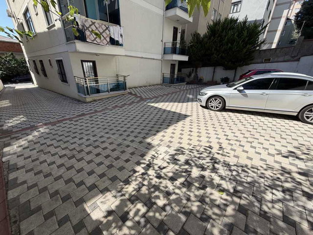 KARTAL HÜRRİYET KİRALIK 2+1 A.OTOPARKI 3.KATTA DAİRE