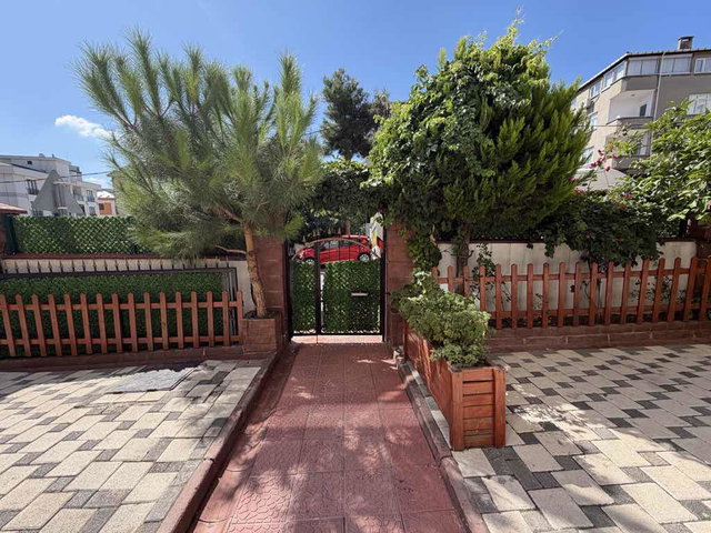 KARTAL HÜRRİYET KİRALIK 2+1 A.OTOPARKI 3.KATTA DAİRE