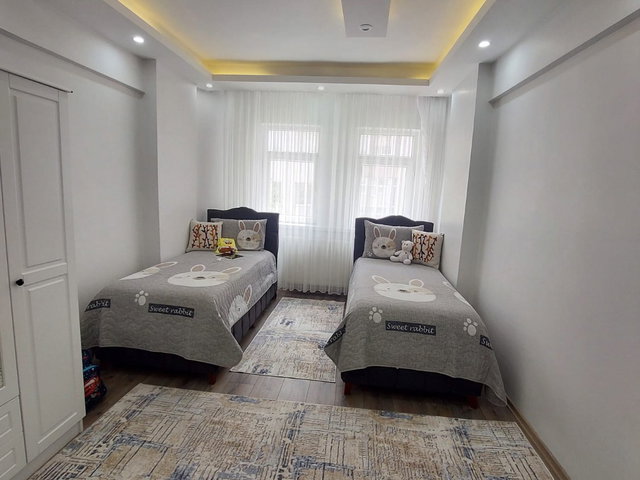 REMAX İLKE'DEN A.GAZİ'DE 3+1 SATILIK DAİRE