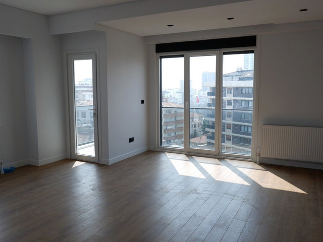 FENERYOLU ÖZGÜRLÜK PARKI YAKINI KIRALIK 3+1 DAIRE 125 M2