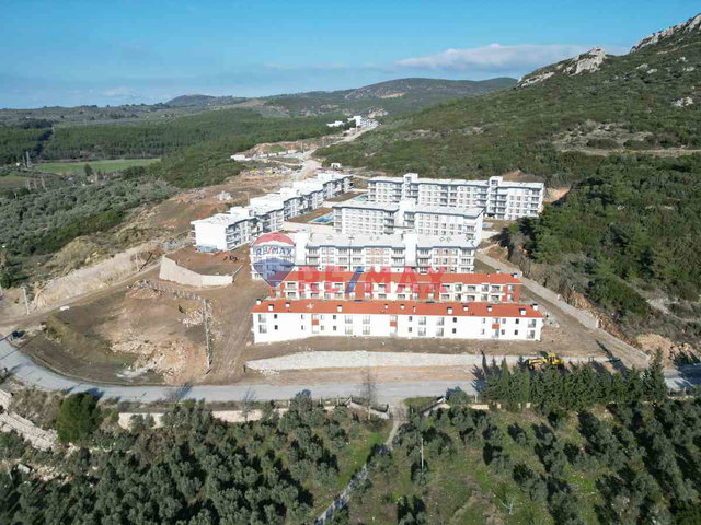 KUŞADASI EŞİN VADİ SİTESİ'DE DOĞA İÇİNDE KİRALIK 2+1 DAİRE