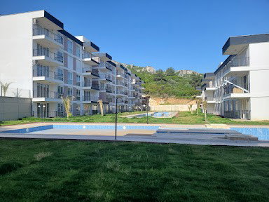 KUŞADASI EŞİN VADİ SİTESİ'DE DOĞA İÇİNDE KİRALIK 2+1 DAİRE