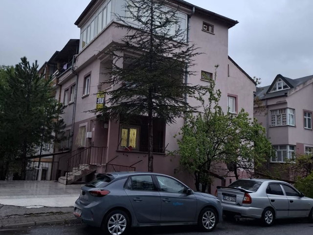KAYSERİ MELİKGAZİ OSMANLI MAH.’DE 509 M² BRÜT, 4 KATLI 8+4 MÜSTAKİL EV