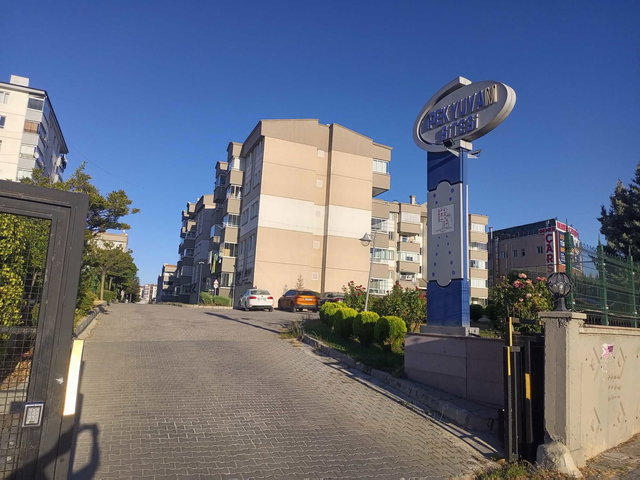 BOTANİK METRO YAKINI İPEK YUVAM SİTESİ 3+1 SATILIK
