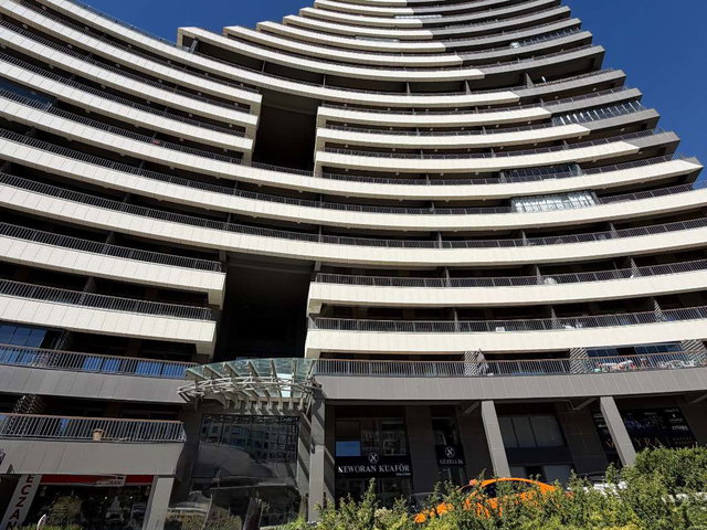 SİNPAŞ ALTINORAN'DA KULE 2'DE BALKONLU ÖN CEPHE KİRALIK 1+1 DAİRE