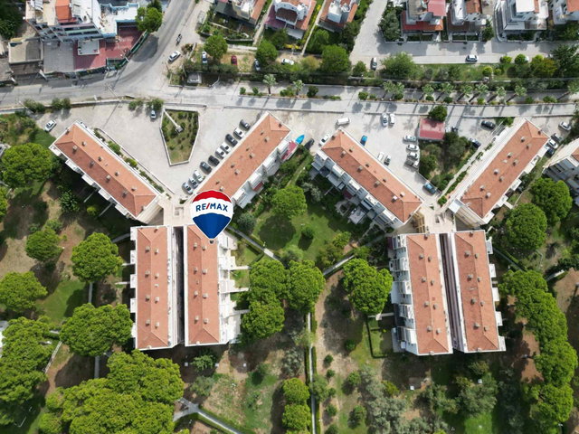KUŞADASI DAVUTLAR ÖZLEM SİTESİ’NDE EŞYALI TEMİZ KİRALIK 2+1 DAİRE