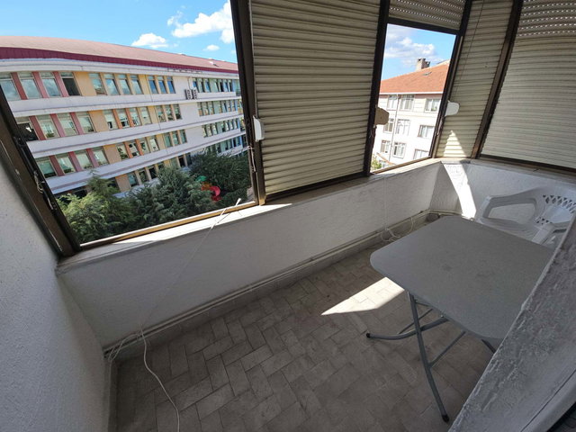 REMAX PRO2 EMRE’DEN ERSOY SİTESİNDE GENİŞ YATIRIMLIK DAİRE