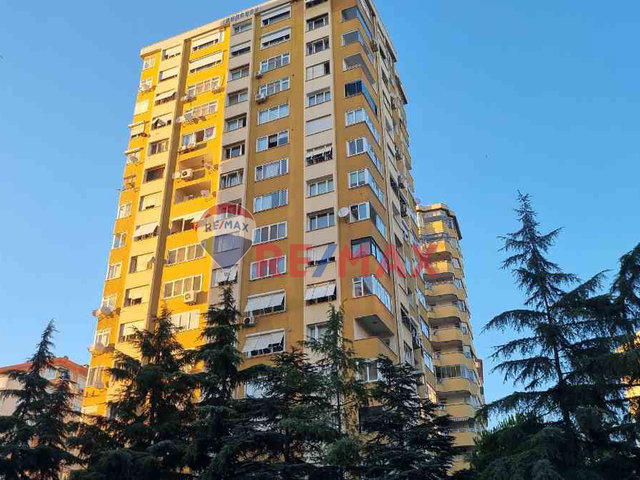 KADIKÖY, SUADIYE, BAĞDAT CADDESINE 30 MT MESAFEDE GENI FERAH 3+1 KIRALIK DAIRE