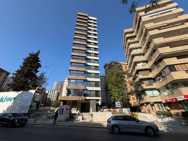BÜYÜK KLÜP KARŞISI 5+1,NET 200M2 LÜKS KIRALIK DAIRE
