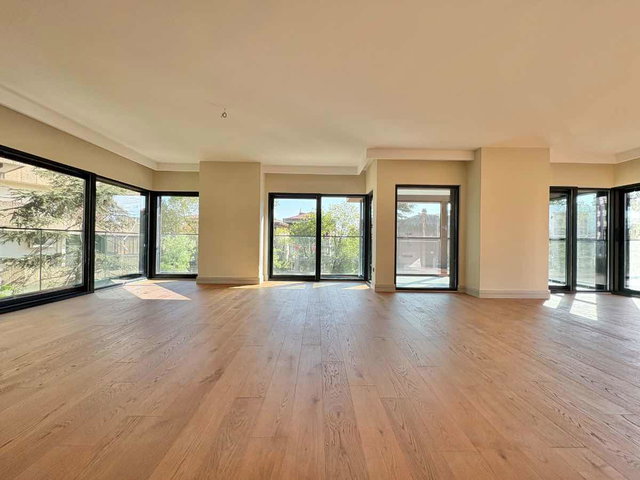 BÜYÜK KLÜP KARŞISI 5+1,NET 200M2 LÜKS KIRALIK DAIRE