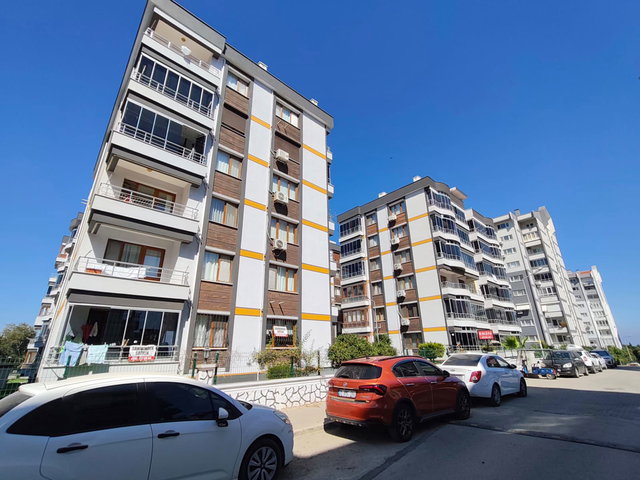 ALİAĞA SİTELER’DE MERKEZİ KONUMDA, SATILIK , YEŞİLLİKLER İÇİNDE 3+1 DAİRE