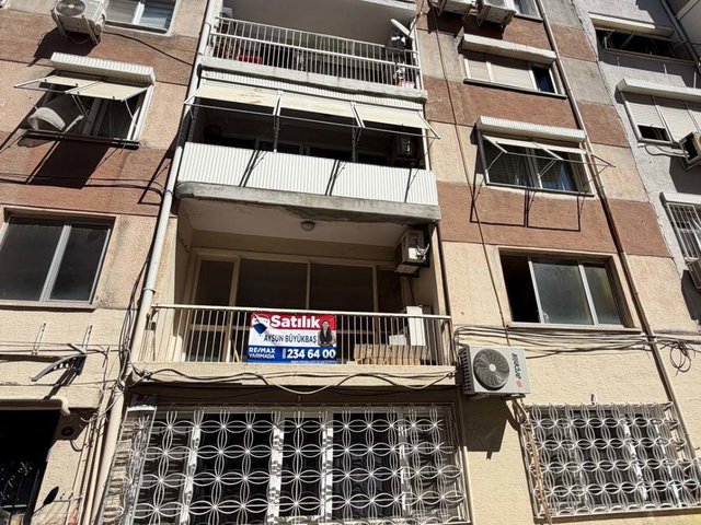İZMİR GÜZELYALI MAHALLESİNDE 3+1 SATILIK DAİRE