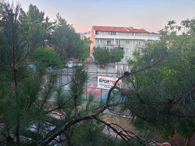 KÜTAHYA GEDIZ GAZIKEMAL MAHALLESI EŞYALI SATILIK 2+1 DAIRE