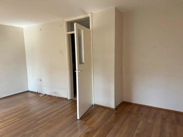 KOZYATAĞI BELEDIYE BLOKLARI 2+1  KIRALIK DAIRE