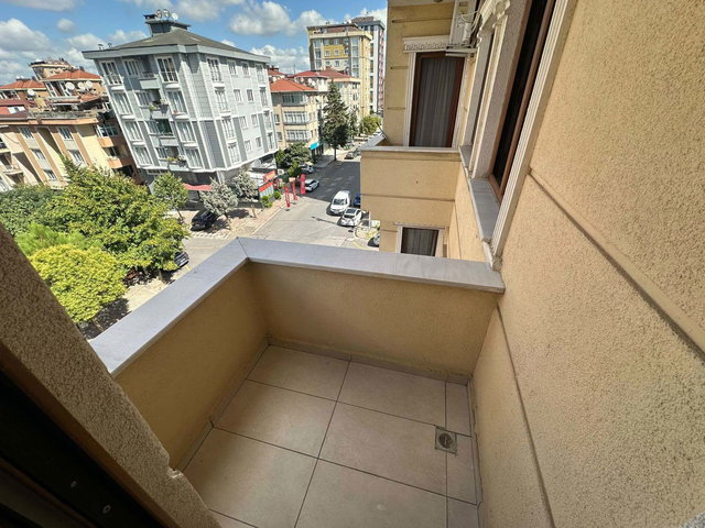 ŞERIFALIDE 75 M² NET GIYINME ODALI 2+1 KIRALIK DAIRE