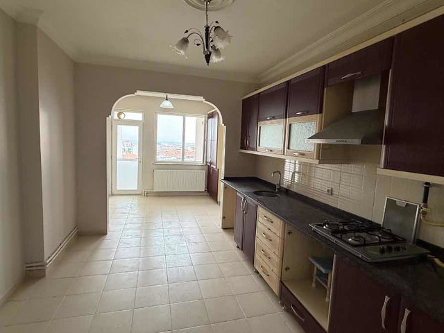 ÇÖŞNÜK MAH. 3+1 SATILIK DAİRE