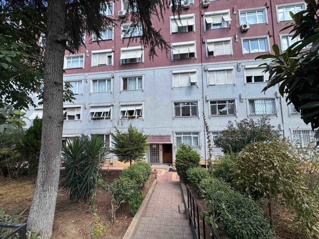 K.ÇEKMECE/GÜLTEPE MAHALLESİ'NDE E-5 İN YANINDA 2+1 KİRALIK DAİRE