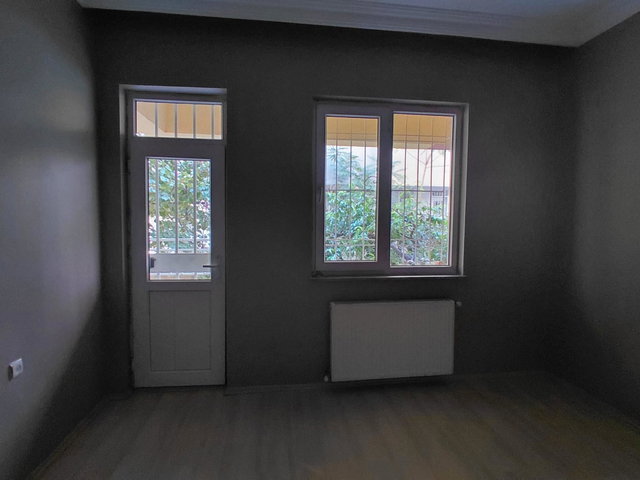 ÖZALPER MAH.’DE GİRİŞ KAT 3+1 | 150 M² NET | 2 BANYO | BALKONLU KİRALIK DAİRE