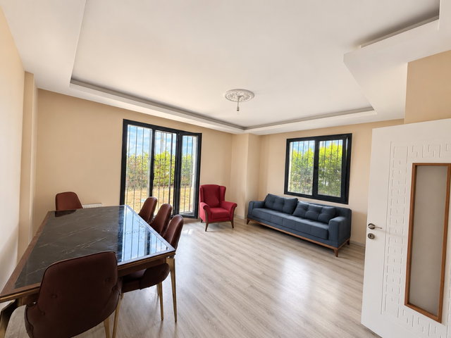 120M2 BAHÇELI BUTIK AILE SITESINDE ACIL SATILIK 2+1 DAIRE