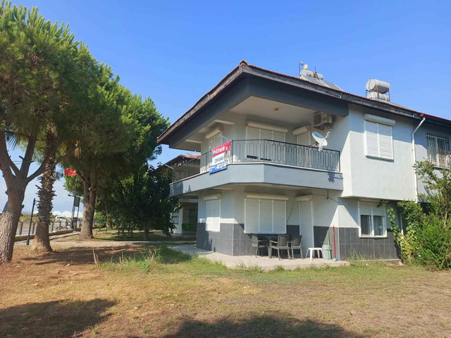 DENIZE YÜRÜME MESAFESINDE KIRALIK 2+1 VILLA