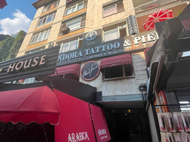 KIZILAY KONUR SOKAK GİRİŞ KAT BAHÇE ÇIKIŞLI OTOPARKLI 3+1 DAİRE